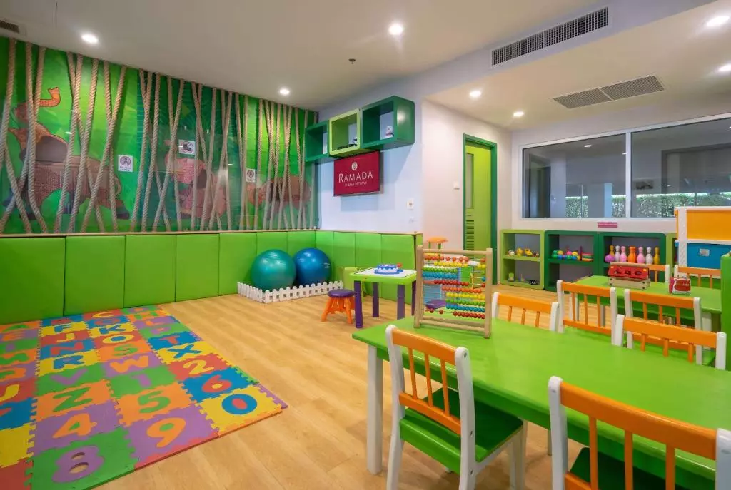 Ramada by Wyndham Phuket Deevana